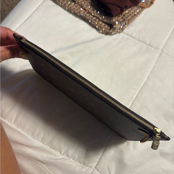 Louis Vuitton Authentic Neverfull GM beige pouch - Picture 3 of 6